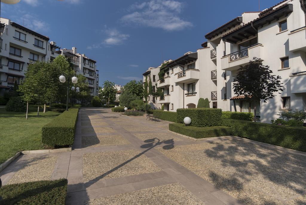 Oasis Resort & Spa Cozy Apartments Лозенец Экстерьер фото